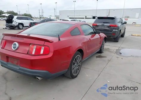 2010 Ford Mustang Gt/Gt Premium from USA, damaged, VIN 1ZVBP8CH5A5146710